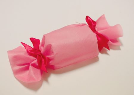 キャンディ型のラッピング方法紹介 手作りチョコを100均グッズで可愛く包装 Everyday Life
