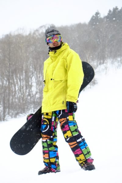 スキーウェアは普段着として着れる?メンズの普段も着れるおしゃれスキーウェアを紹介 | everyday life